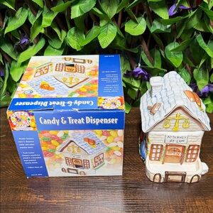 Candy & Treat Dispenser House By Lefton People Treaters (Attorney At Law)